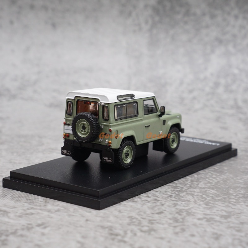 AR BOX 1:64: Land Rover Defend - Power Tools World recension och pris